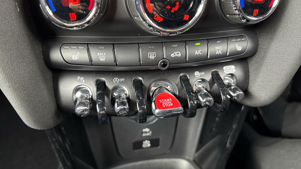 MINI Cooper 2.0 S Sport 2dr Auto Petrol Convertible - Image 56