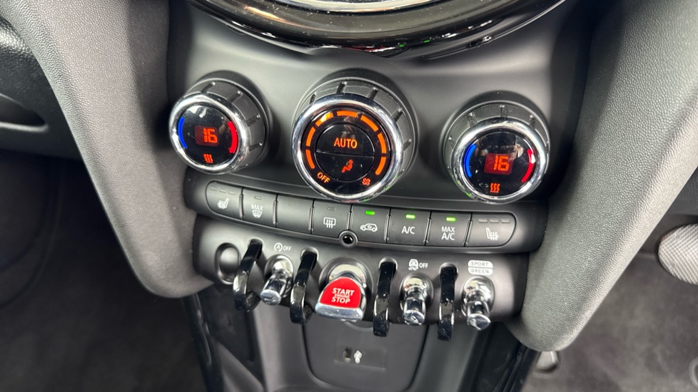 MINI Hatchback 1.5 Cooper Classic 3dr Auto Petrol Hatchback - Image 25
