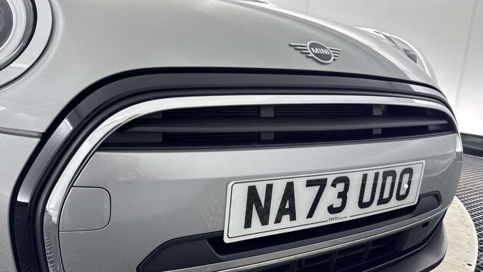 MINI Hatchback 1.5 Cooper Exclusive 5dr Auto Petrol Hatchback - Image 29