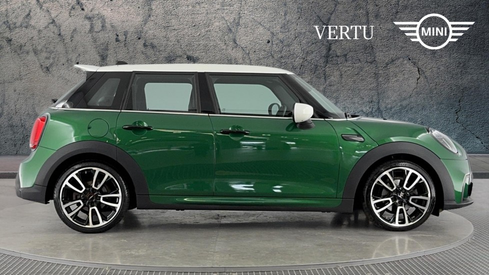 MINI Hatchback 1.5 Cooper Sport Premium 5dr Auto Petrol Hatchback - Image 3
