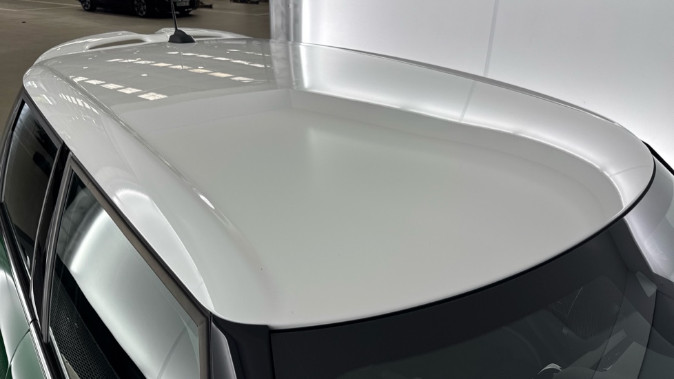 MINI Hatchback 1.5 Cooper Sport Premium 5dr Auto Petrol Hatchback - Image 21