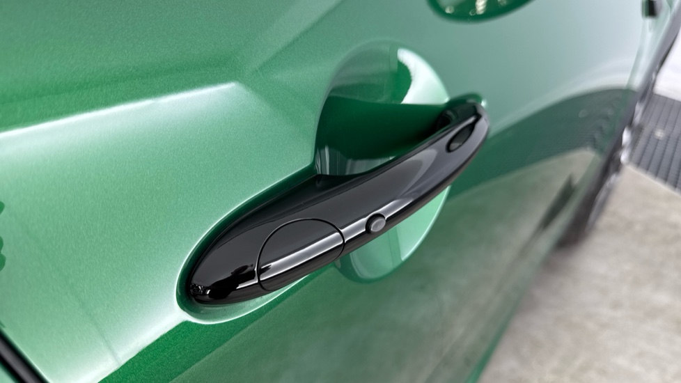 MINI Hatchback 1.5 Cooper Sport Premium 5dr Auto Petrol Hatchback - Image 26