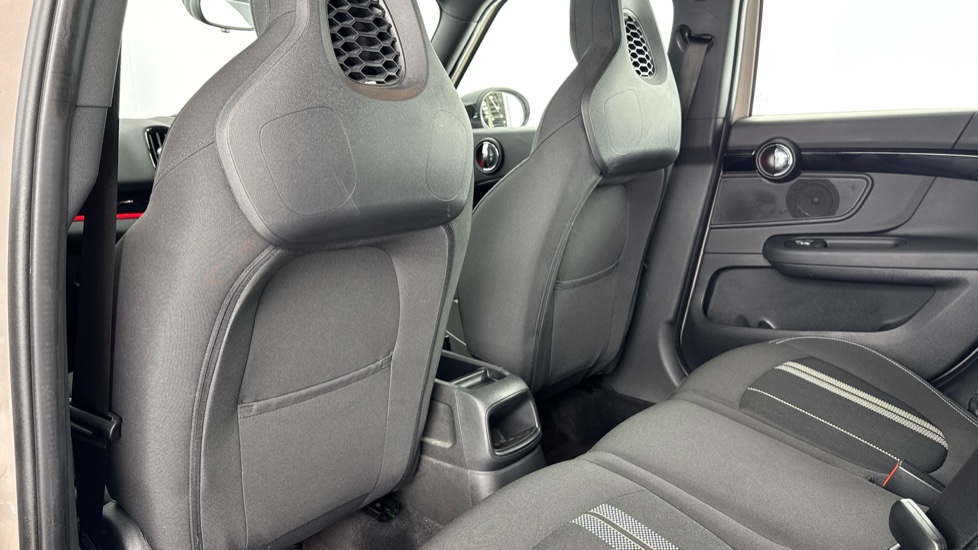 MINI Countryman 2.0 Cooper S Sport 5dr Auto Petrol Hatchback - Image 38