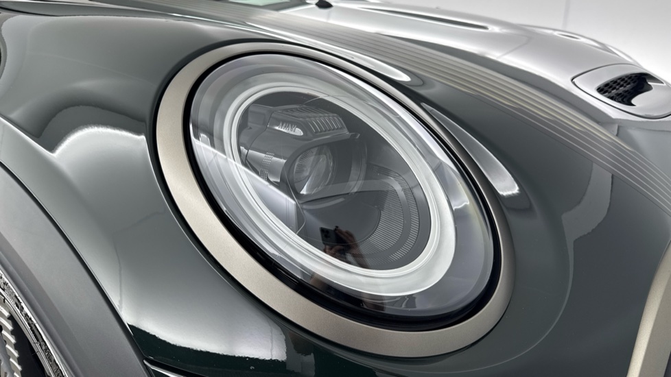MINI Convertible 2.0 Cooper S Resolute Edition 2dr Auto Petrol Convertible - Image 23