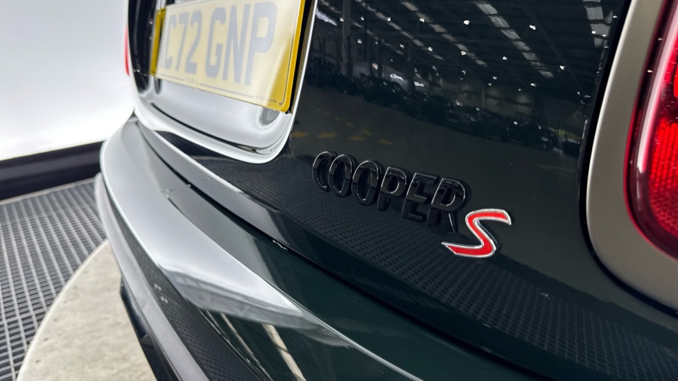 MINI Convertible 2.0 Cooper S Resolute Edition 2dr Auto Petrol Convertible - Image 24