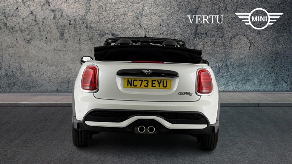 MINI Cooper 2.0 S Exclusive 2dr Auto Petrol Convertible - Image 15