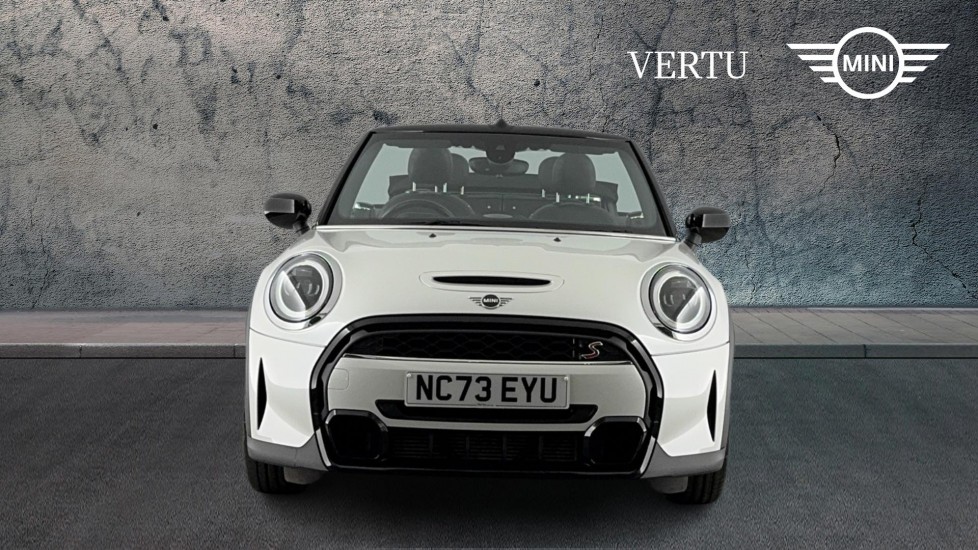 MINI Cooper 2.0 S Exclusive 2dr Auto Petrol Convertible - Image 16