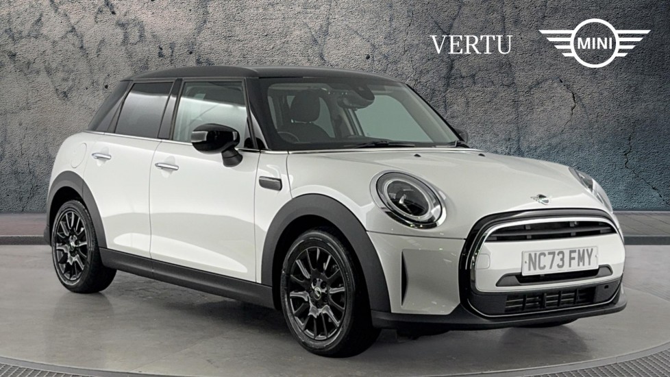 MINI Hatchback 1.5 Cooper Classic Premium 5dr Auto Petrol Hatchback - Image 1