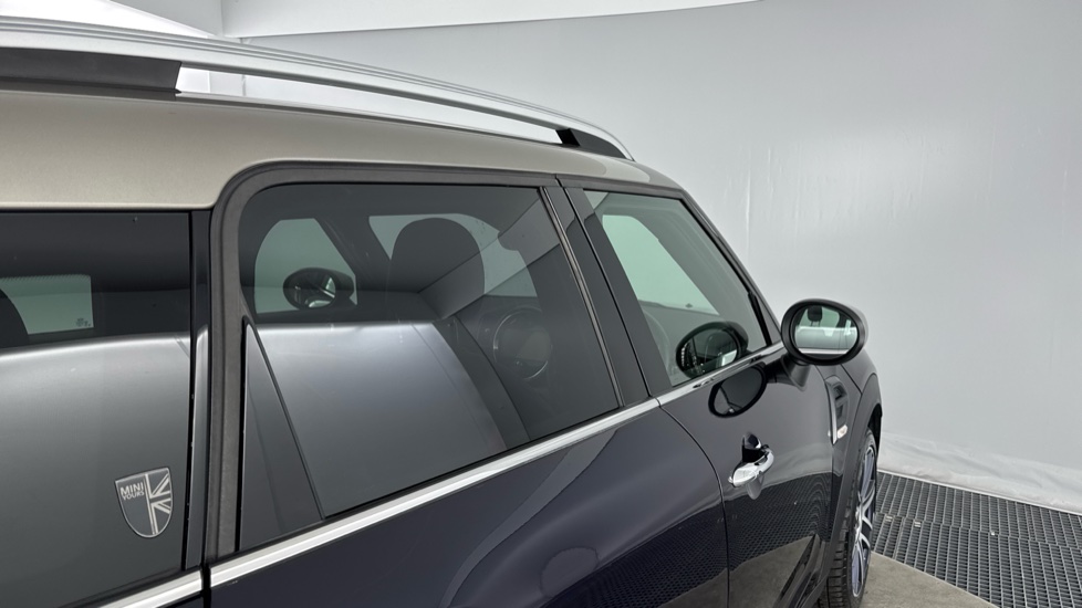 MINI Countryman 1.5 C Exclusive 5dr Auto Petrol Hatchback - Image 29