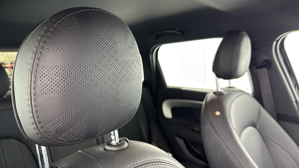 MINI Countryman 1.5 C Exclusive 5dr Auto Petrol Hatchback - Image 41