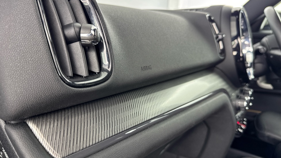 MINI Countryman 1.5 C Exclusive 5dr Auto Petrol Hatchback - Image 44
