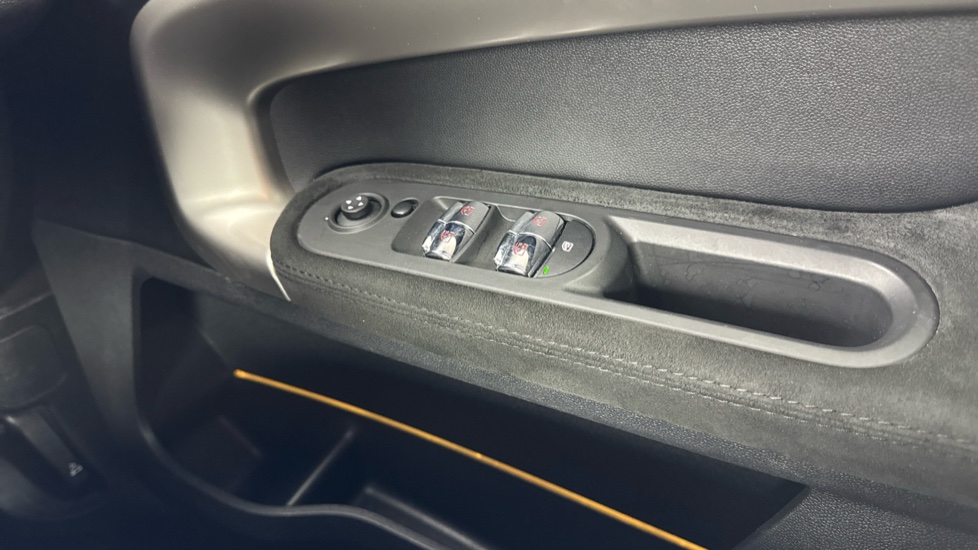 MINI Countryman 1.5 C Exclusive 5dr Auto Petrol Hatchback - Image 62