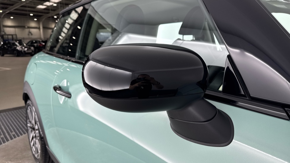 MINI Cooper 1.5 C Classic [Level 1] 3dr Auto Petrol Hatchback - Image 30