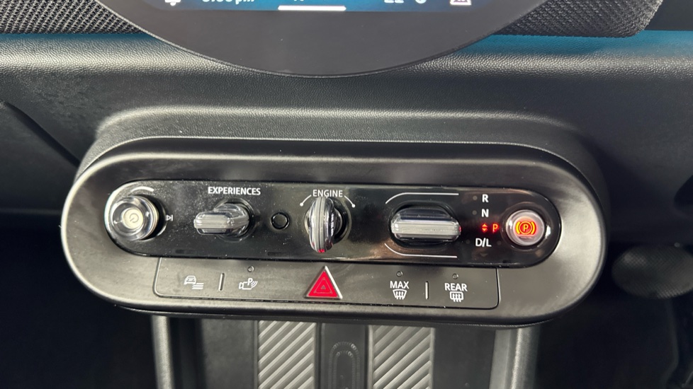 MINI Cooper 2.0 S Classic 3dr Auto Petrol Hatchback - Image 19