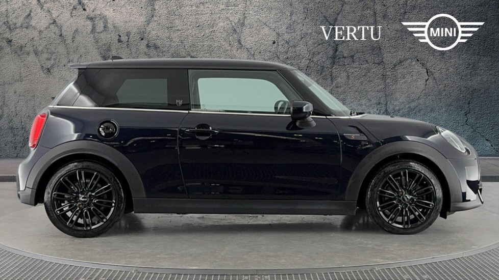 MINI Hatchback 2.0 Cooper S Exclusive 3dr Auto Petrol Hatchback - Image 3