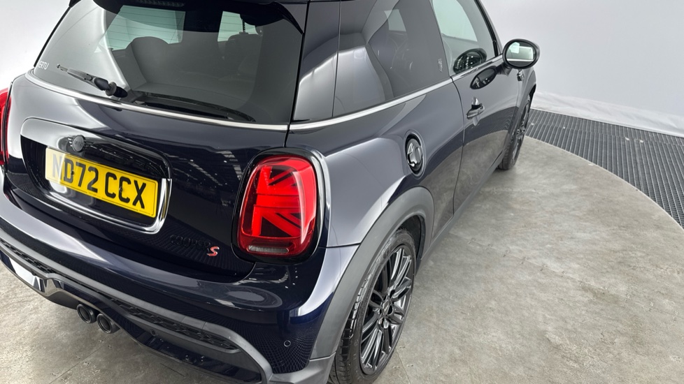 MINI Hatchback 2.0 Cooper S Exclusive 3dr Auto Petrol Hatchback - Image 29