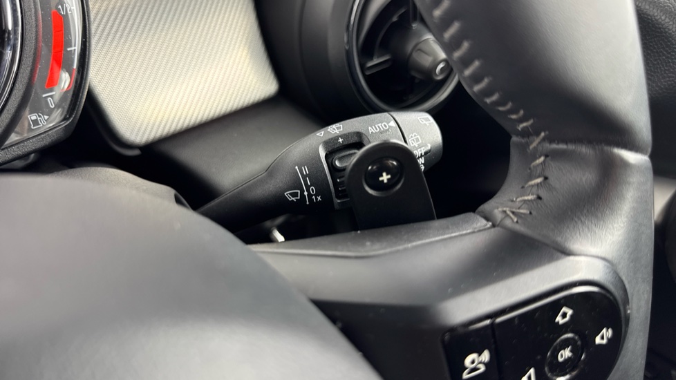 MINI Hatchback 2.0 Cooper S Exclusive 3dr Auto Petrol Hatchback - Image 45