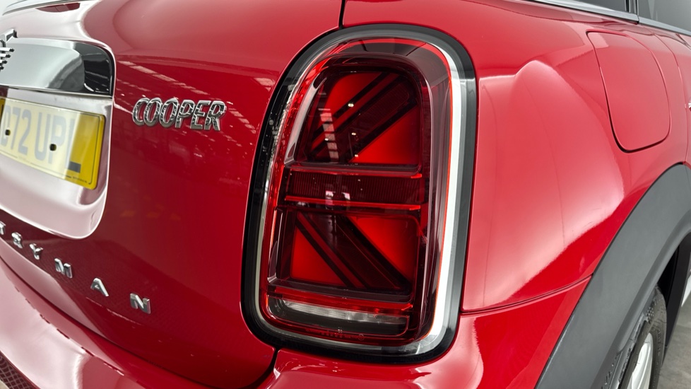 MINI Countryman 1.5 Cooper Classic 5dr Petrol Hatchback - Image 22
