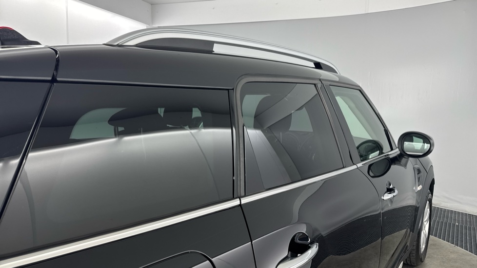 MINI Countryman 1.5 Cooper Classic 5dr Auto Petrol Hatchback - Image 26