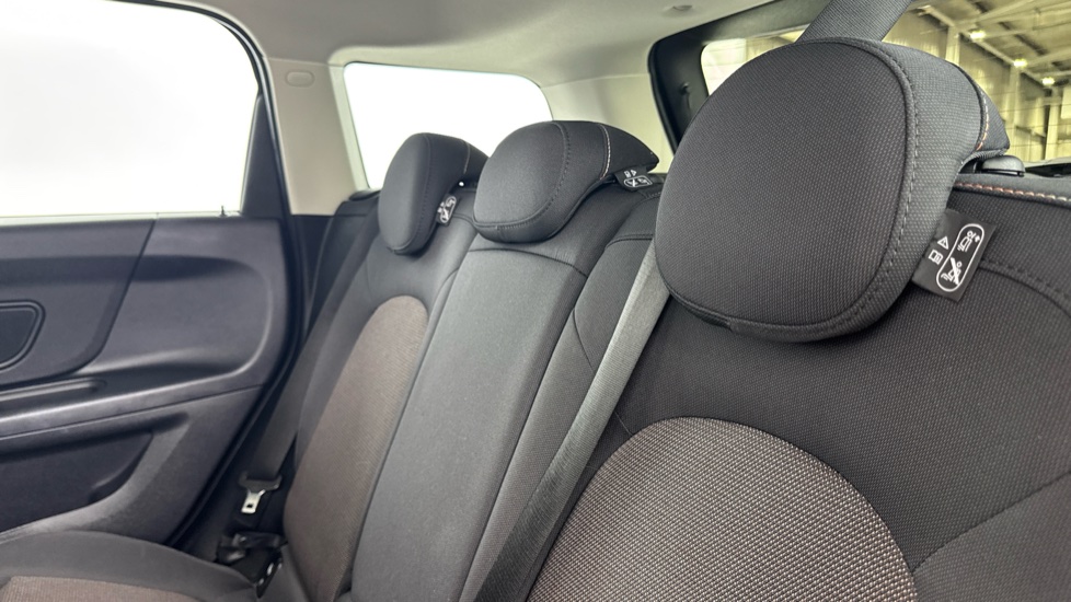 MINI Countryman 1.5 Cooper Classic 5dr Auto Petrol Hatchback - Image 36