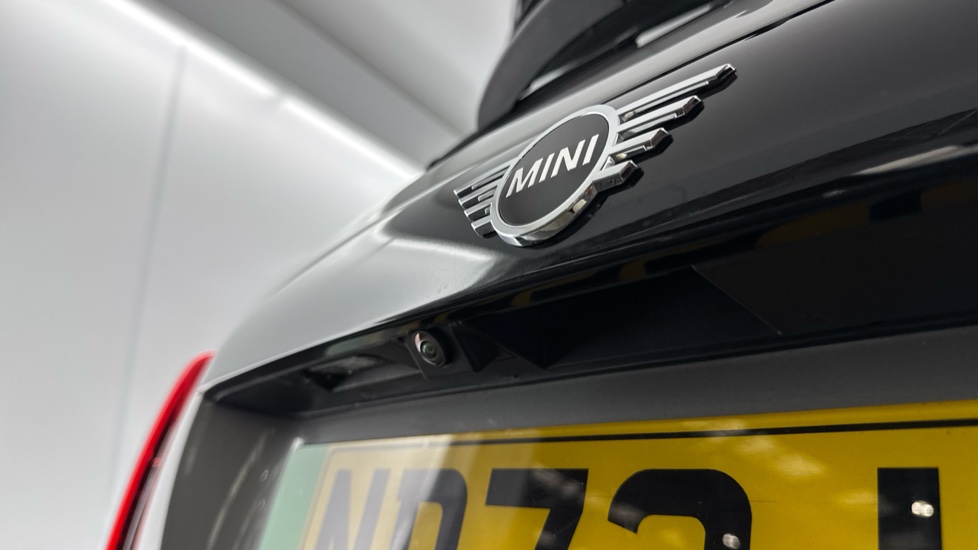 MINI Hatchback 135kW Cooper S Level 3 33kWh 3dr Auto Electric Hatchback - Image 25