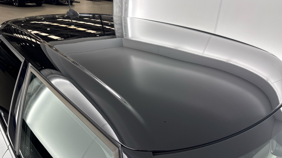 MINI Hatchback 1.5 Cooper Exclusive Premium 5dr Auto Petrol Hatchback - Image 21