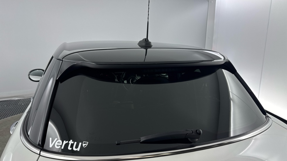 MINI Hatchback 1.5 Cooper Exclusive Premium 5dr Auto Petrol Hatchback - Image 25