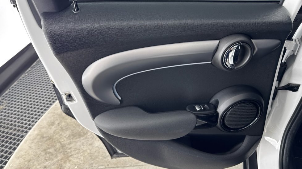 MINI Hatchback 1.5 Cooper Exclusive Premium 5dr Auto Petrol Hatchback - Image 35