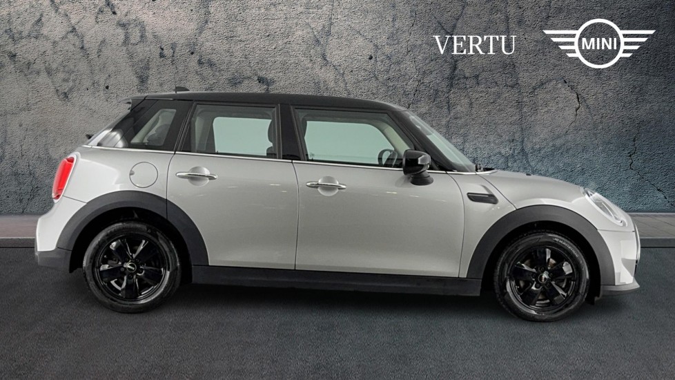 MINI Hatchback 1.5 Cooper Classic II 5dr Petrol Hatchback - Image 3