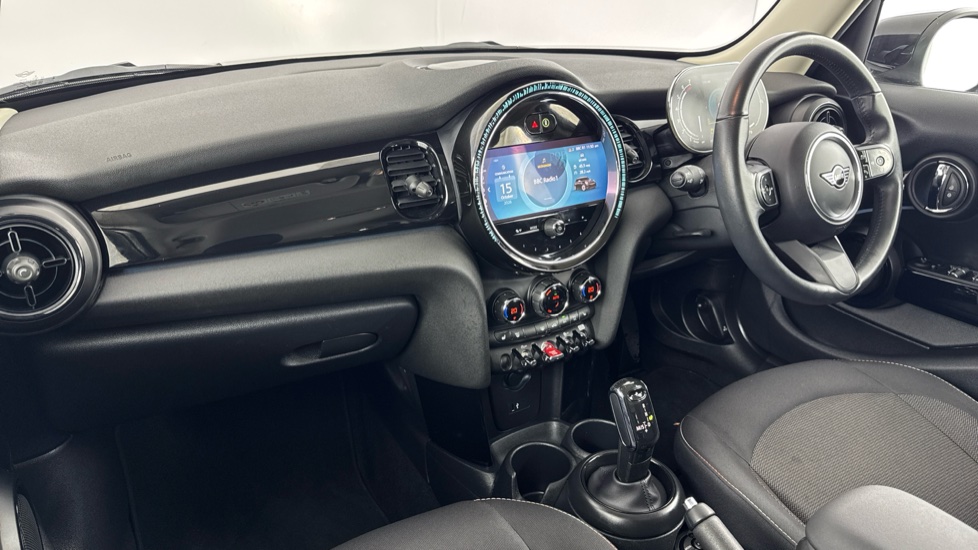 MINI Hatchback 1.5 Cooper Classic II 5dr Petrol Hatchback - Image 7