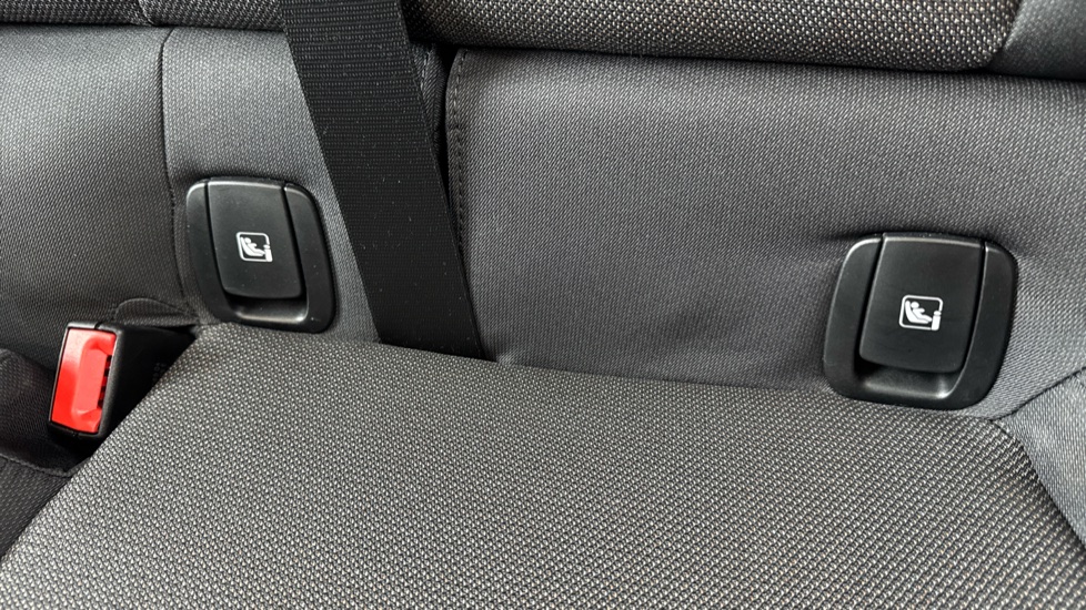 MINI Hatchback 1.5 Cooper Classic II 5dr Petrol Hatchback - Image 35