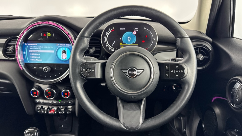 MINI Hatchback 1.5 Cooper Classic Premium 5dr Auto Petrol Hatchback - Image 5