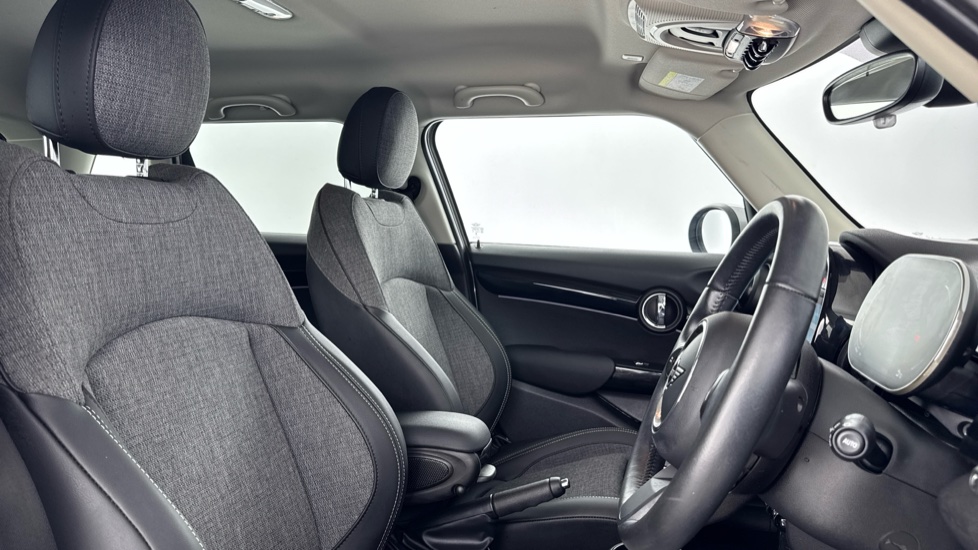 MINI Hatchback 1.5 Cooper Classic Premium 5dr Auto Petrol Hatchback - Image 11