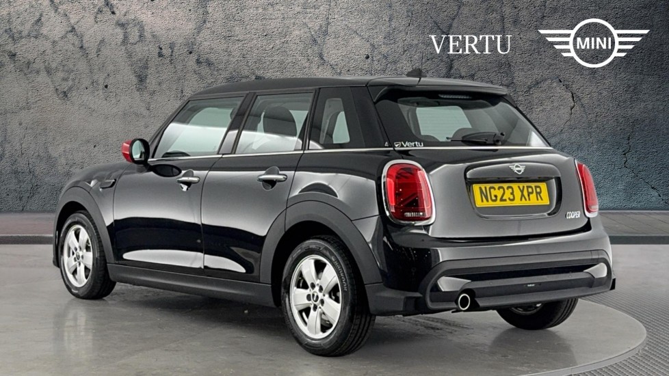 MINI Hatchback 1.5 Cooper Classic Premium 5dr Auto Petrol Hatchback - Image 2