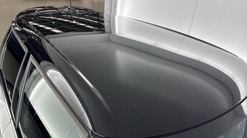 MINI Hatchback 1.5 Cooper Sport II 5dr Auto Petrol Hatchback - Image 21