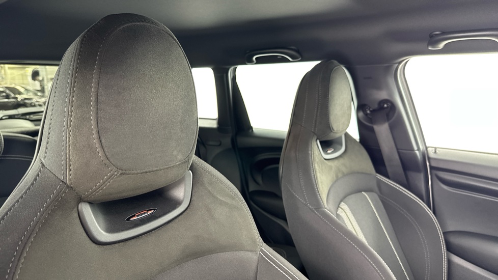 MINI Hatchback 1.5 Cooper Sport II 5dr Auto Petrol Hatchback - Image 41