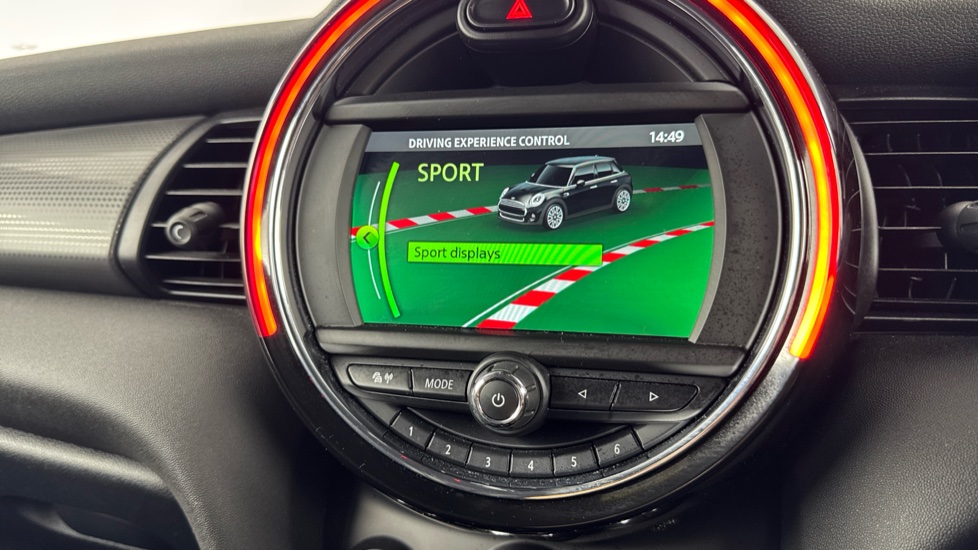 MINI Hatchback 1.5 Cooper Sport II 5dr Auto Petrol Hatchback - Image 54