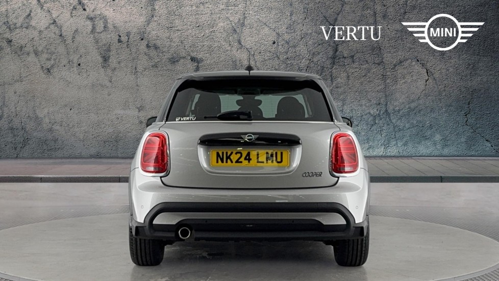 MINI Cooper 1.5 C Classic 5dr Auto Petrol Hatchback - Image 15