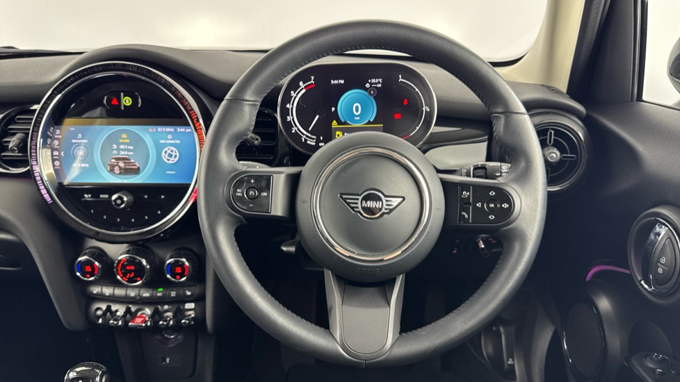 MINI Cooper 1.5 C Classic 5dr Auto Petrol Hatchback - Image 5