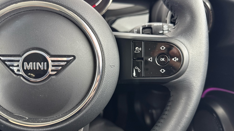MINI Cooper 1.5 C Classic 5dr Auto Petrol Hatchback - Image 18