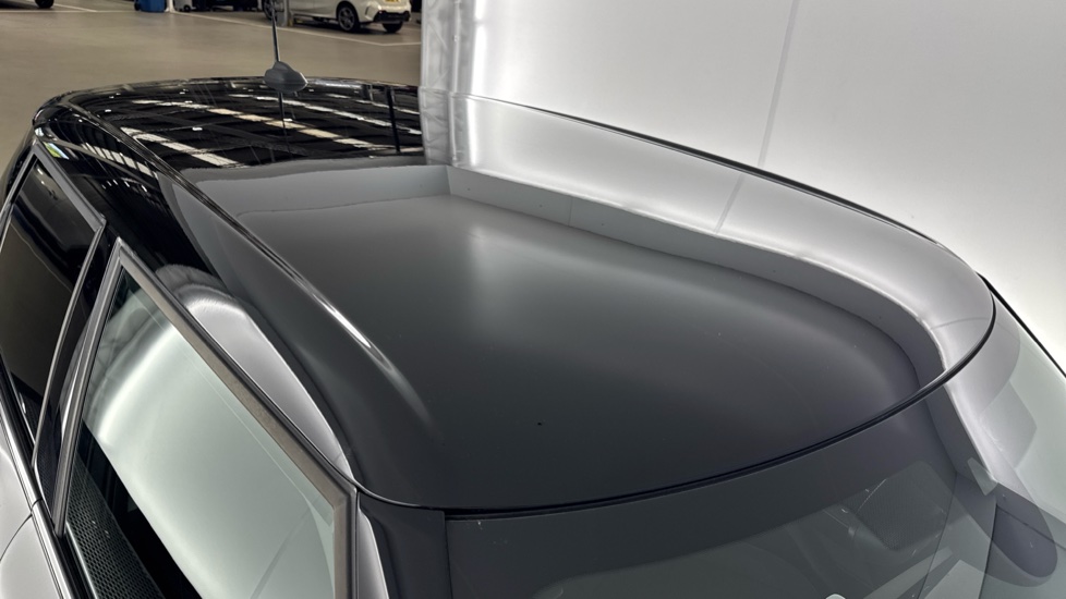 MINI Cooper 1.5 C Classic 5dr Auto Petrol Hatchback - Image 21