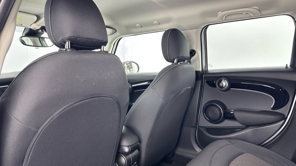 MINI Cooper 1.5 C Classic 5dr Auto Petrol Hatchback - Image 34
