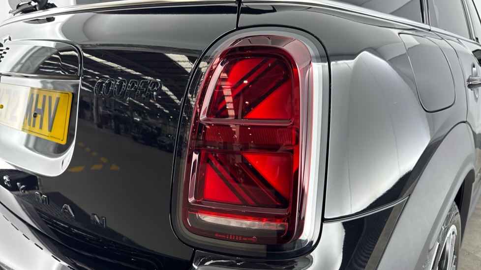MINI Countryman 1.5 Cooper Shadow Edition 5dr Auto [Comf/Nav+ Pk] Petrol Hatchback - Image 22