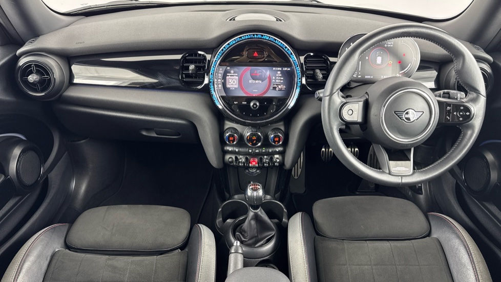 MINI Hatchback 1.5 Cooper Sport 3dr Petrol Hatchback - Image 4