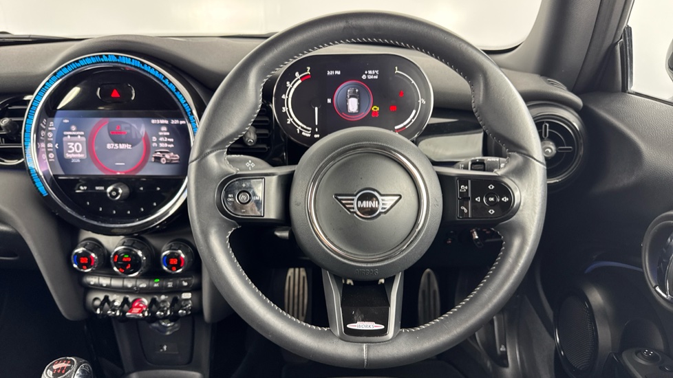 MINI Hatchback 1.5 Cooper Sport 3dr Petrol Hatchback - Image 5