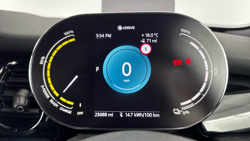 MINI Hatchback 135kW Cooper S Level 3 33kWh 3dr Auto Electric Hatchback - Image 9
