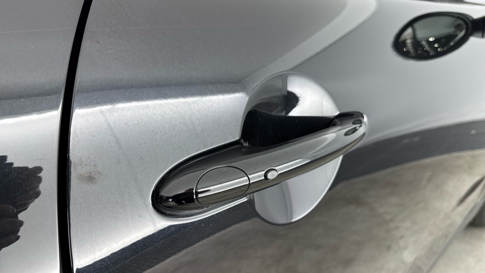 MINI Hatchback 135kW Cooper S Level 3 33kWh 3dr Auto Electric Hatchback - Image 29