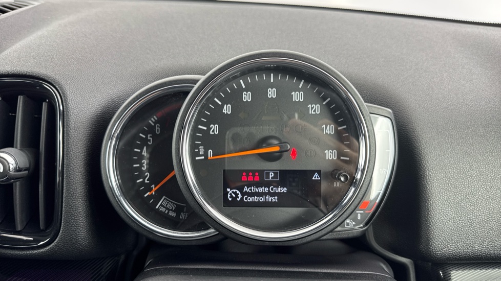 MINI Countryman 1.5 Cooper Exclusive 5dr Auto Petrol Hatchback - Image 9