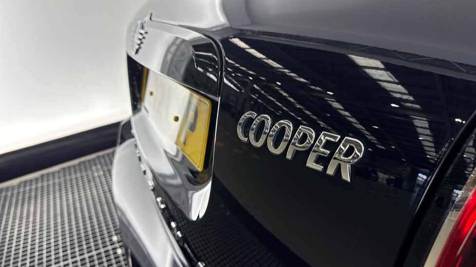 MINI Countryman 1.5 Cooper Exclusive 5dr Auto Petrol Hatchback - Image 23
