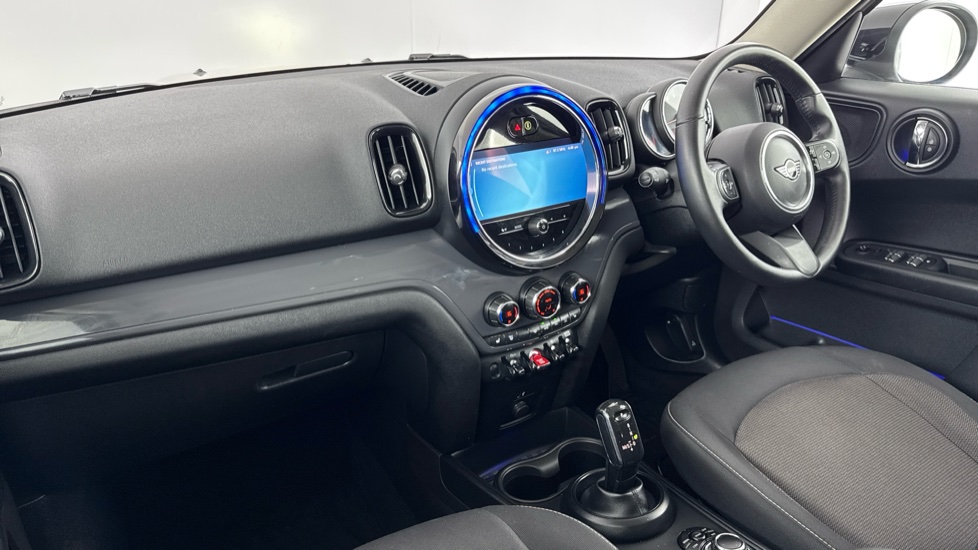 MINI Countryman 1.5 Cooper Classic 5dr Auto Petrol Hatchback - Image 7